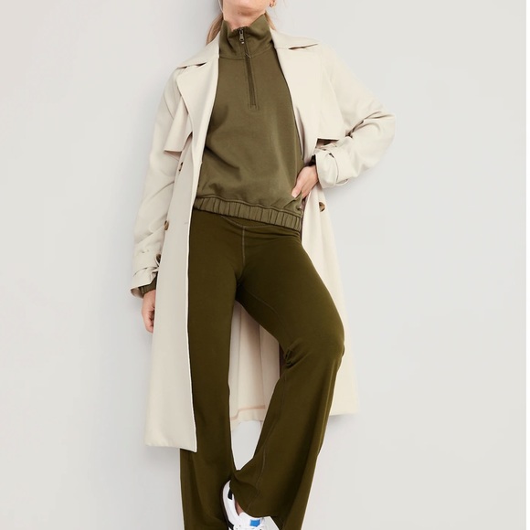 NWT OLD NAVY Dynamic Fleece Oversized 1/2-Zip Sweatshirt Color: Conifer M - Picture 3 of 5